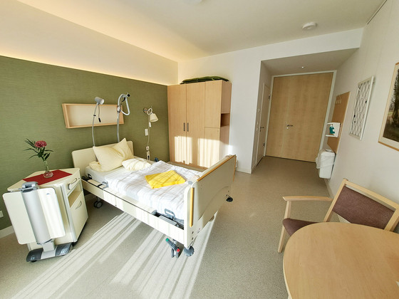 Zimmerausstattung mit einer spezieller Tapete, Nachrichten, Diakonie Hospiz Woltersdorf Zimmerausstattung mit einer spezieller Tapete, Nachrichten, Diakonie Hospiz Woltersdorf