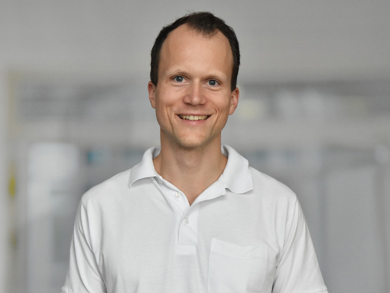 Prof. Dr. Rüdiger Klapdor, Chefarzt der Gynäkologie und Geburtshilfe im Albertinen Krankenhaus sowie Leiter des neuen Zentrums für Frauengesundheit Hamburg Prof. Dr. Rüdiger Klapdor, Chefarzt der Gynäkologie und Geburtshilfe im Albertinen Krankenhaus sowie Leiter des neuen Zentrums für Frauengesundheit Hamburg