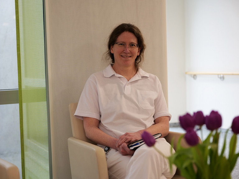 Leitung der Palliativ-Therapie im Interdisziplinären Therapiezentrums des Albertinen Krankenhauses Leitung der Palliativ-Therapie im Interdisziplinären Therapiezentrums des Albertinen Krankenhauses