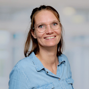 Portrait von Ulrike Arnold, Familienlotsin bei den Frühen Hilfen in der Geburtshilfe am Albertinen Krankenhaus Portrait von Ulrike Arnold, Familienlotsin bei den Frühen Hilfen in der Geburtshilfe am Albertinen Krankenhaus