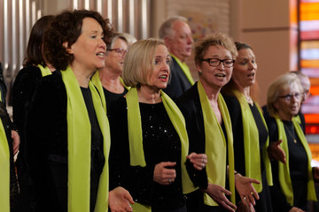 Mitarbeitenden-Gospelchor der Immanuel Albertinen Diakonie singt bei der Weihnachtsfeier in der Kirche des Albertinen Krankenhauses