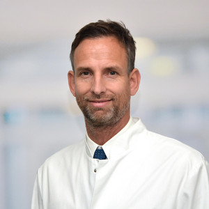  Dr. med. Arne C. Ströh, Kooperierende Ärzte, Klinik Orthopädie, Unfallchirurgie und Wirbelsäulenchirurgie, Evangelisches Amalie Sieveking Krankenhaus, Hamburg-Volksdorf