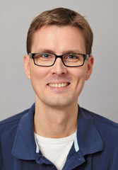 Portraitfoto Dr. Fabian Paul, Facharzt für Innere Medizin in einer Norderstedter Gemeinschaftspraxis