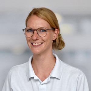 Portrait Dr. med. Johanna Best, Oberärztin Geburtshilfe und Gynäkologie, Albertinen Krankenhaus, Hamburg-Schnelsen